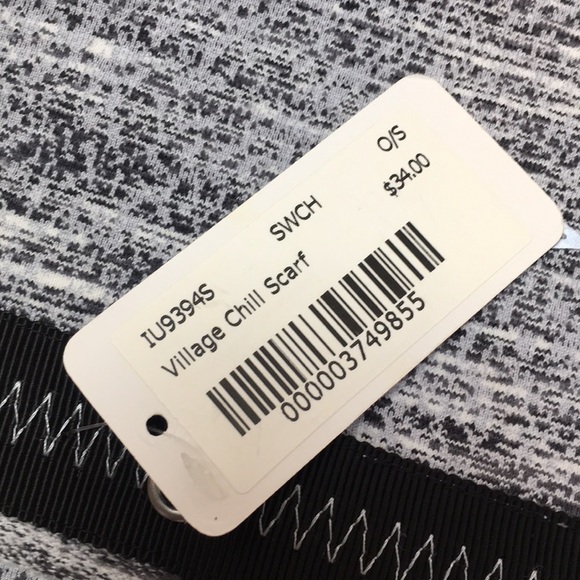 Ivivva By Lululemon Village Chill Scarf NWT - Picture 2 of 7